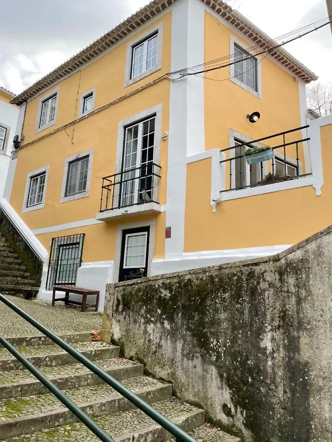 Sintra1012 Boutique Guesthouse 3*, סינטרה