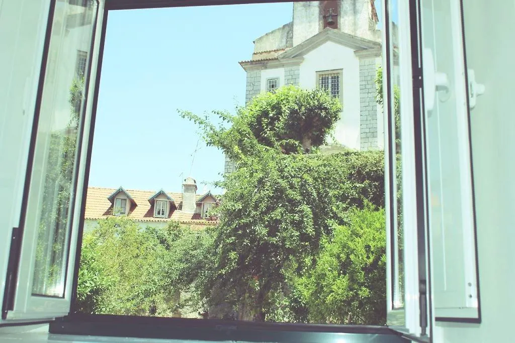 Sintra1012 Boutique Guesthouse 3*, סינטרה