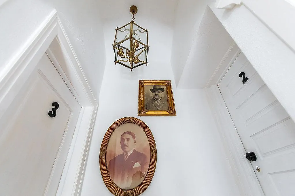 Sintra1012 Boutique Guesthouse סינטרה